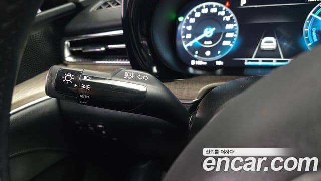Kia K5 2022 — Photo 14/33