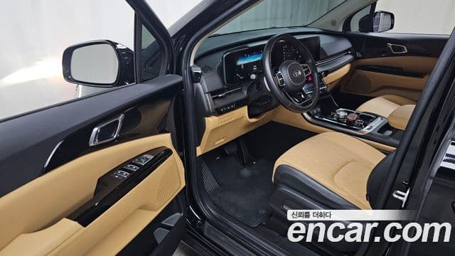 Kia Carnival 2020 — ფოტო 10/20