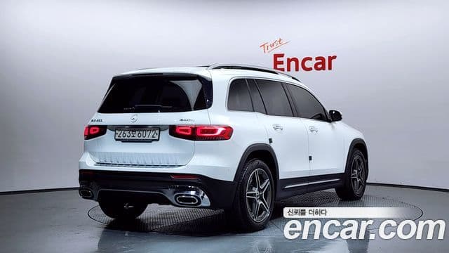 Mercedes-Benz GLB-Class 2020 — ფოტო 2/20