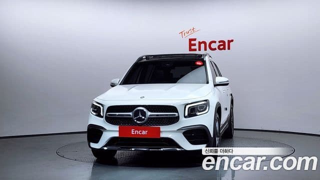 Mercedes-Benz GLB-Class 2020 — ფოტო 3/20