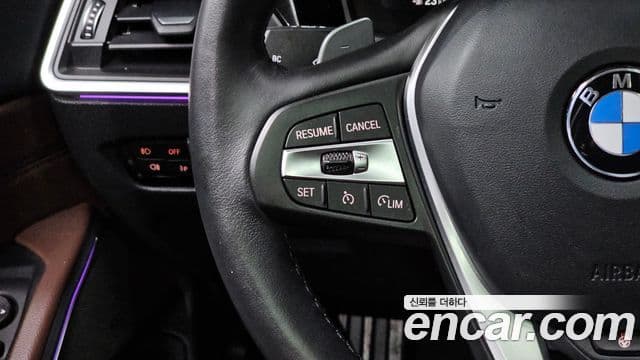 BMW 3 Series 2020 — ფოტო 19/20