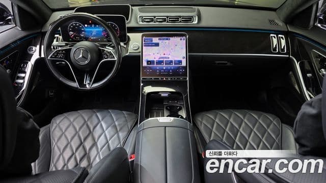 Mercedes-Benz S-Class 2022 — Photo 10/20