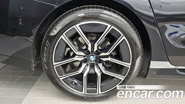 BMW 7 Series 2024 — Şəkil 5/20