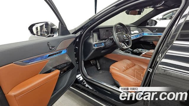BMW 7 Series 2024 — Şəkil 10/20