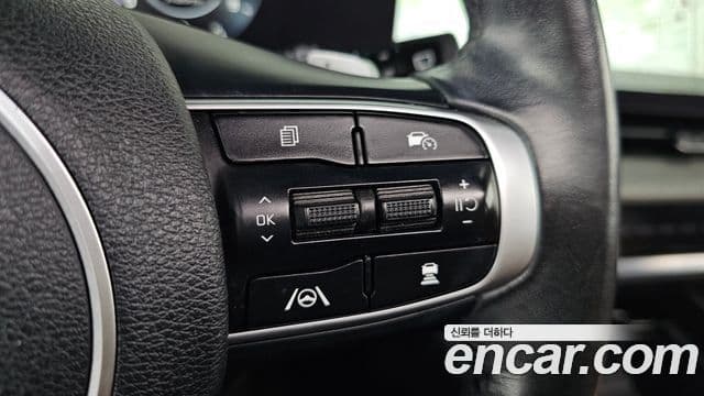 Kia Sportage 2021 — Фото 17/20