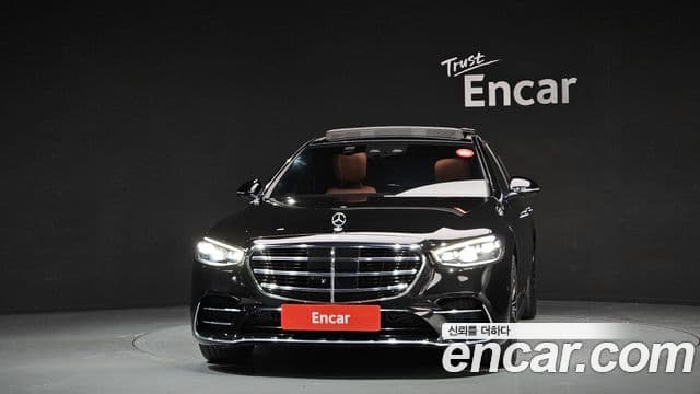 Mercedes-Benz S-Class 2022 — Photo 4/20