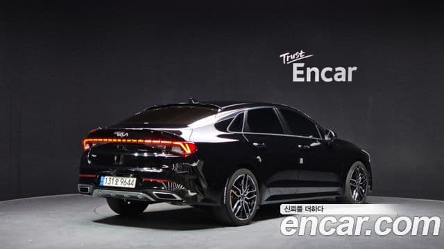 Kia K5 2022 — Şəkil 2/20