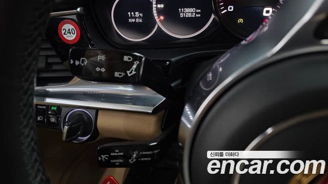 Porsche Panamera 2018 — ფოტო 5/33