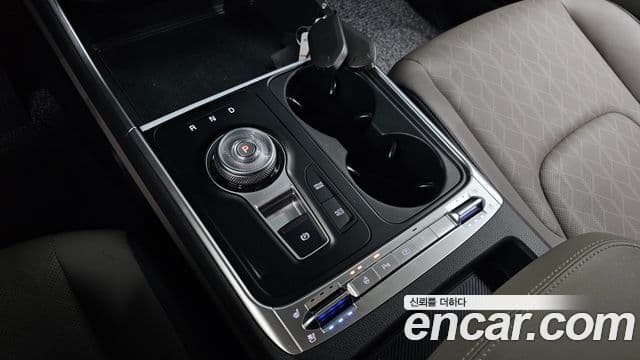 Kia Carnival 2024 — ფოტო 9/20