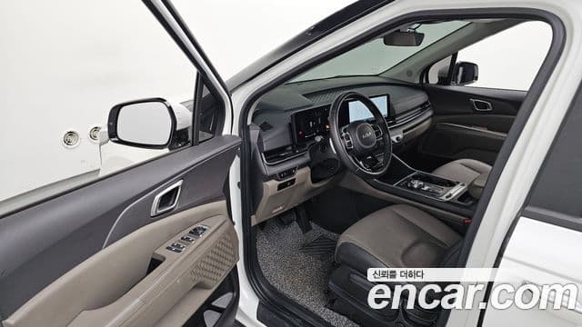 Kia Carnival 2024 — ფოტო 10/20