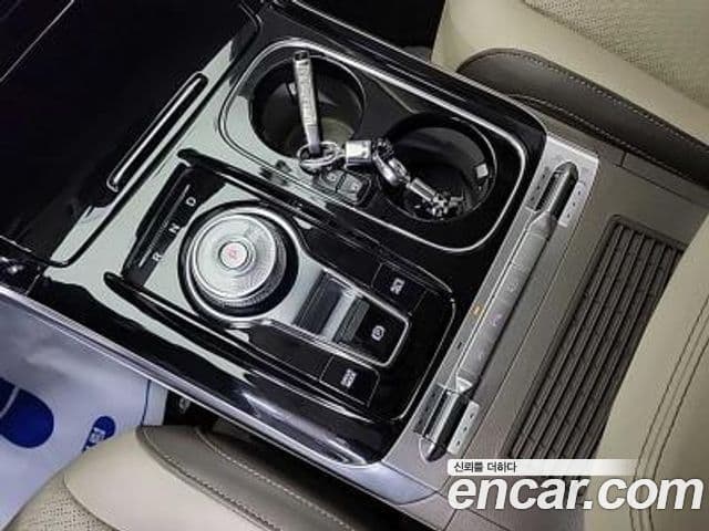 Kia Carnival 2020 — Фото 6/20