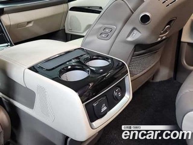 Kia Carnival 2020 — Фото 14/20