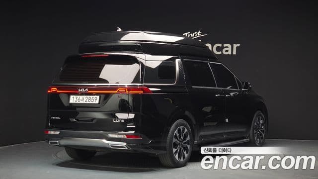 Kia Carnival 2023 — Şəkil 1/20