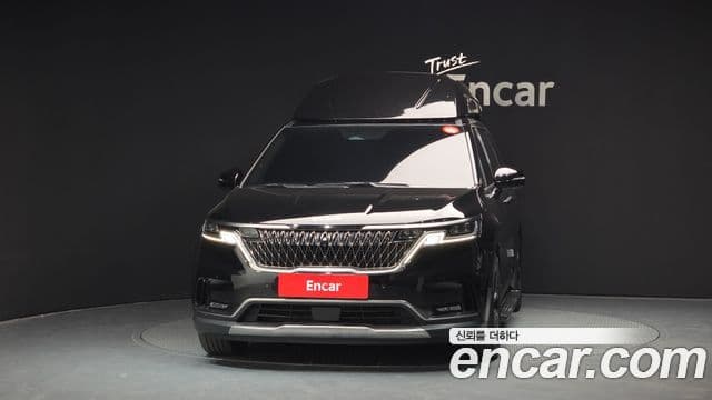 Kia Carnival 2023 — Şəkil 2/20