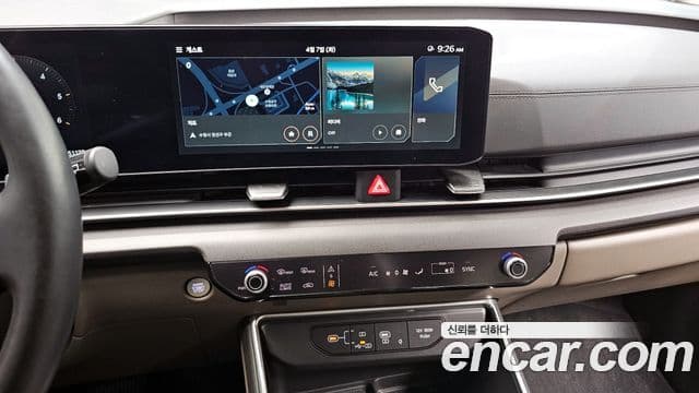Kia Carnival 2024 — ფოტო 13/20