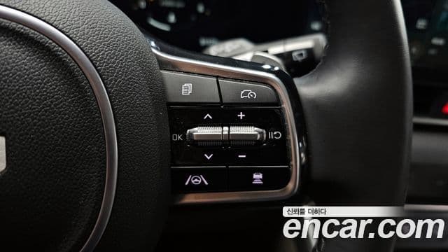 Kia Carnival 2024 — ფოტო 18/20