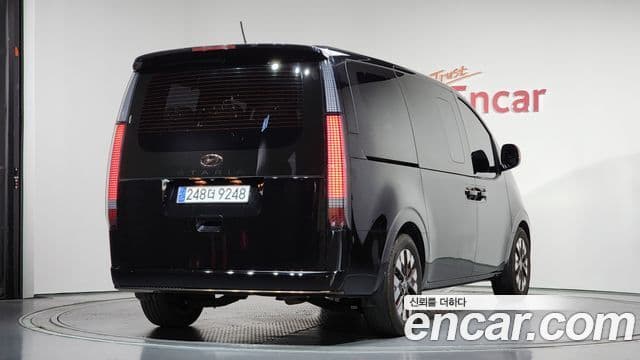 Hyundai Staria 2022 — Şəkil 2/20