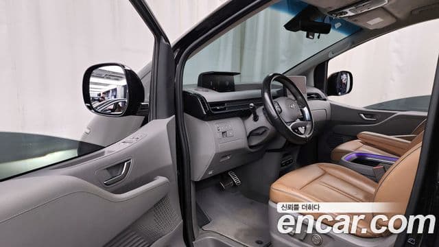 Hyundai Staria 2022 — Şəkil 10/20