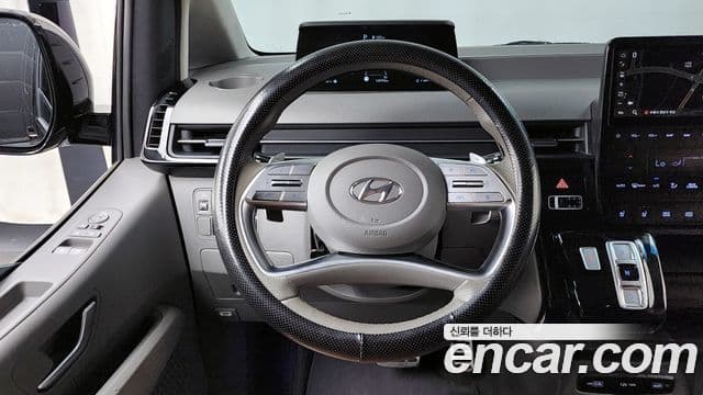Hyundai Staria 2022 — Şəkil 13/20