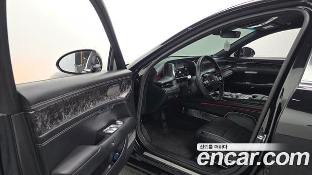 Genesis G90 2023 — ფოტო 10/20