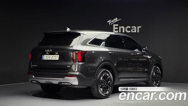 Kia Sorento 2023 — Şəkil 2/20