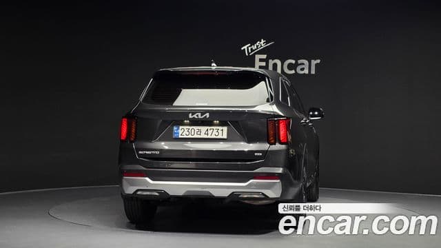Kia Sorento 2023 — Şəkil 4/20