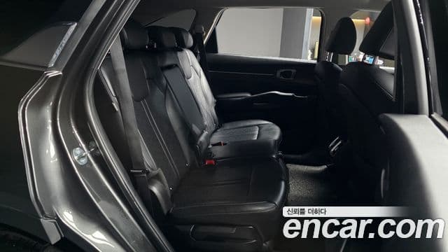 Kia Sorento 2023 — Şəkil 12/20