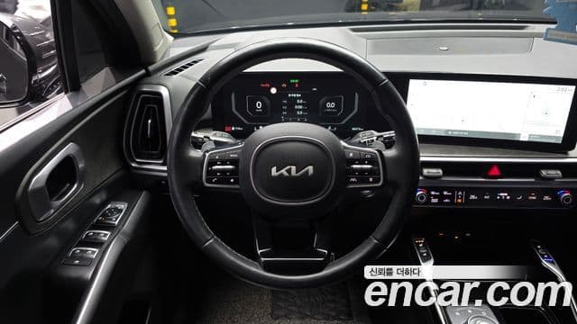 Kia Sorento 2023 — Şəkil 13/20