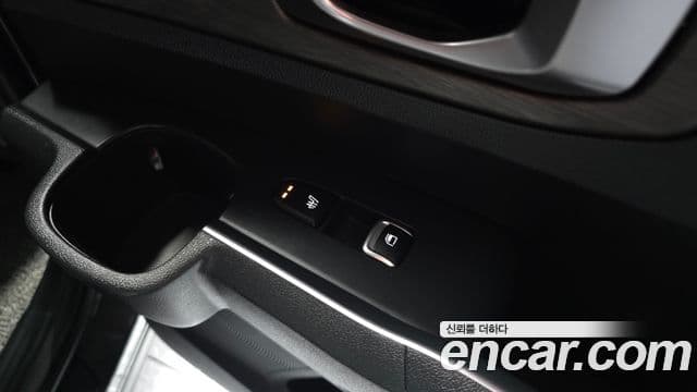 Kia Sorento 2023 — Şəkil 19/20