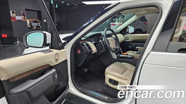 Land Rover Discovery 5 2019 — ფოტო 10/20