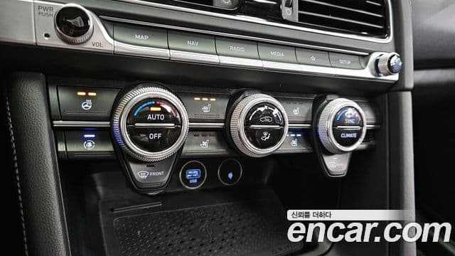 Genesis G70 2021 — Şəkil 12/20
