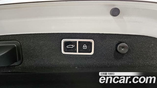 Genesis G70 2021 — Şəkil 19/20