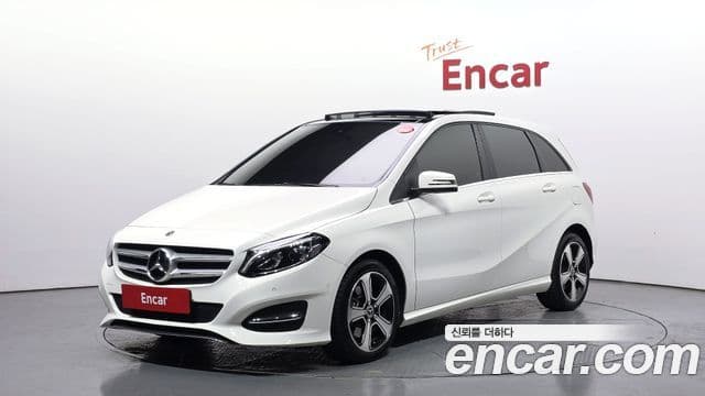 Mercedes-Benz B-Class 2018 — Фото 1/20