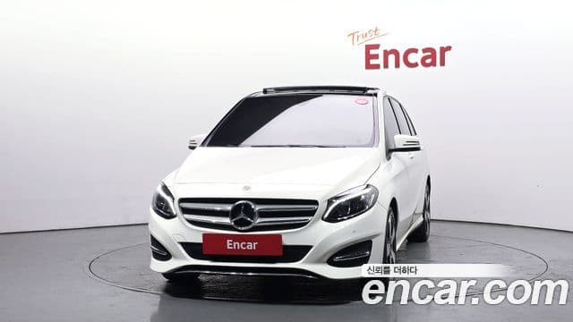 Mercedes-Benz B-Class 2018 — Фото 3/20