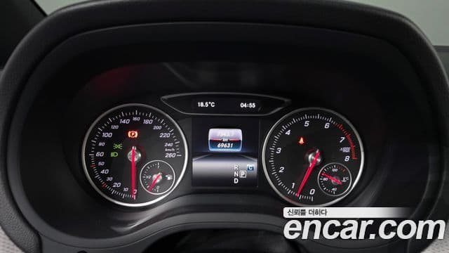 Mercedes-Benz B-Class 2018 — Фото 8/20
