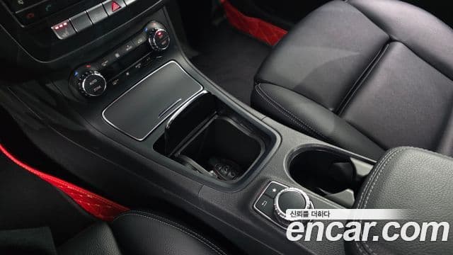 Mercedes-Benz B-Class 2018 — Photo 30/30