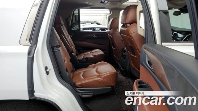Cadillac Escalade 2020 — Şəkil 12/20