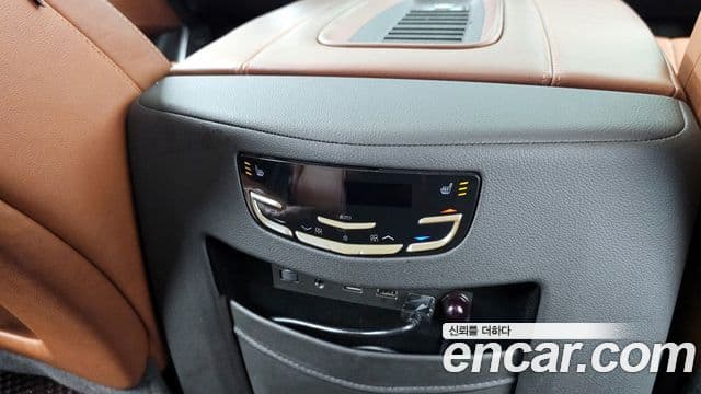 Cadillac Escalade 2020 — Şəkil 19/20