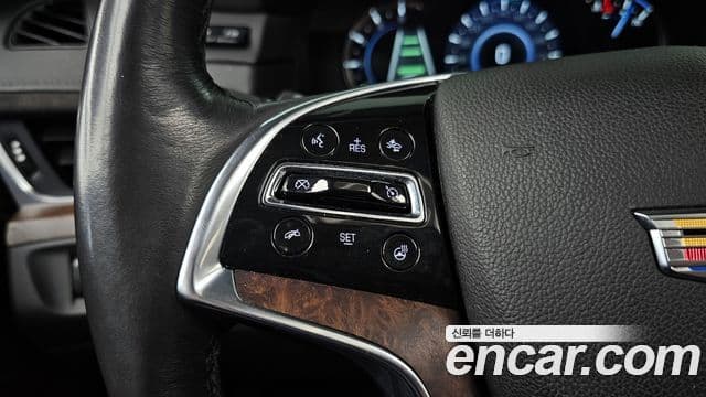 Cadillac Escalade 2020 — Photo 11/34