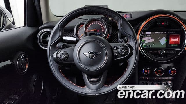 Mini Cooper S 2019 — Şəkil 13/20