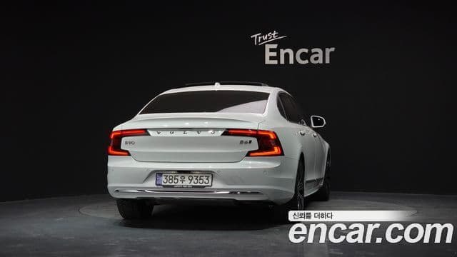 Volvo S90 2023 — Фото 3/20