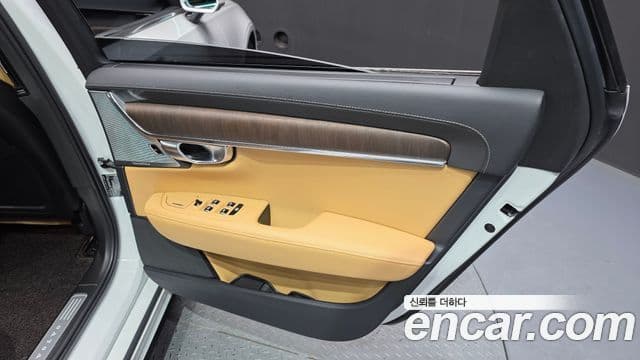 Volvo S90 2023 — Şəkil 7/34