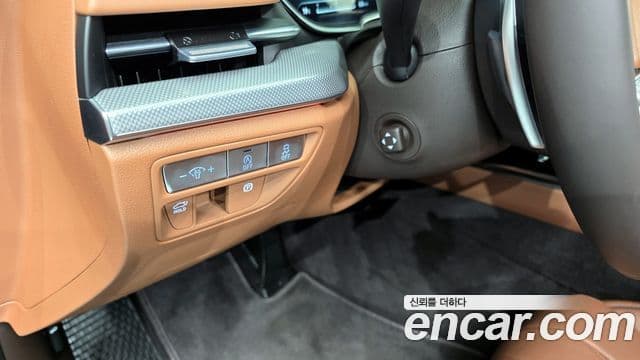 Genesis Electrified G80 2023 — ფოტო 16/20