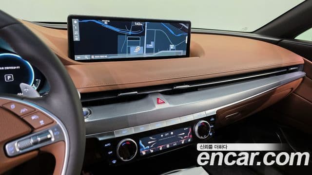 Genesis G80 2023 — Photo 18/30