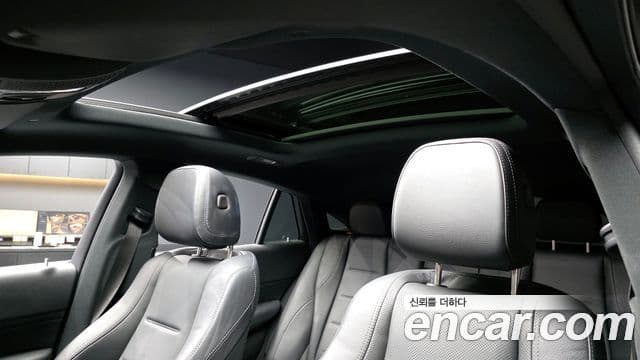 Mercedes-Benz GLE-Class 2021 — ფოტო 19/20