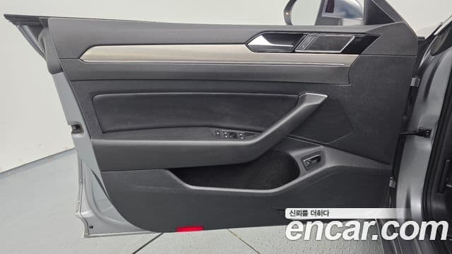 Volkswagen Arteon 2020 — ფოტო 16/34