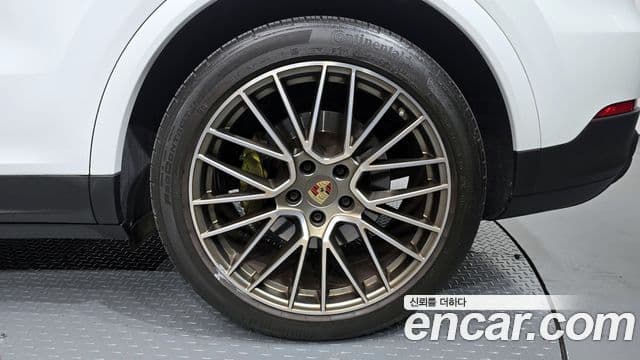 Porsche Cayenne 2023 — Şəkil 5/20