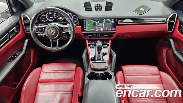 Porsche Cayenne 2023 — Şəkil 7/20