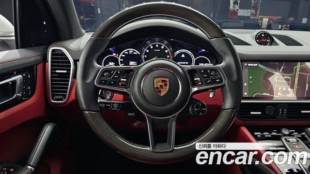 Porsche Cayenne 2023 — Şəkil 14/20