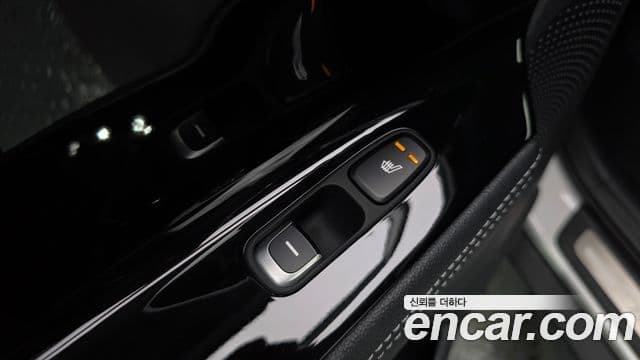 Kia Niro 2019 — Фото 19/20